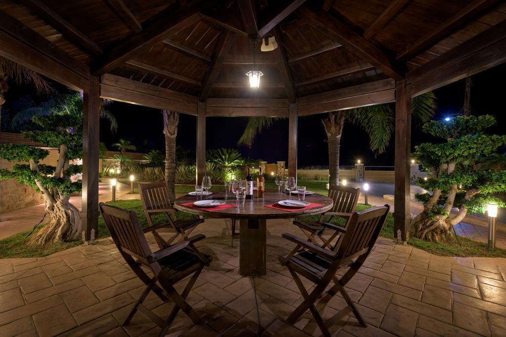 Quinn Hill Luxury Villa Rhodes City Exterior photo